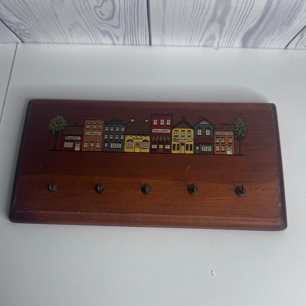 Vintage 5 Key Hook Holder Wood Wall Mounted Painted Town Cottage Primitive